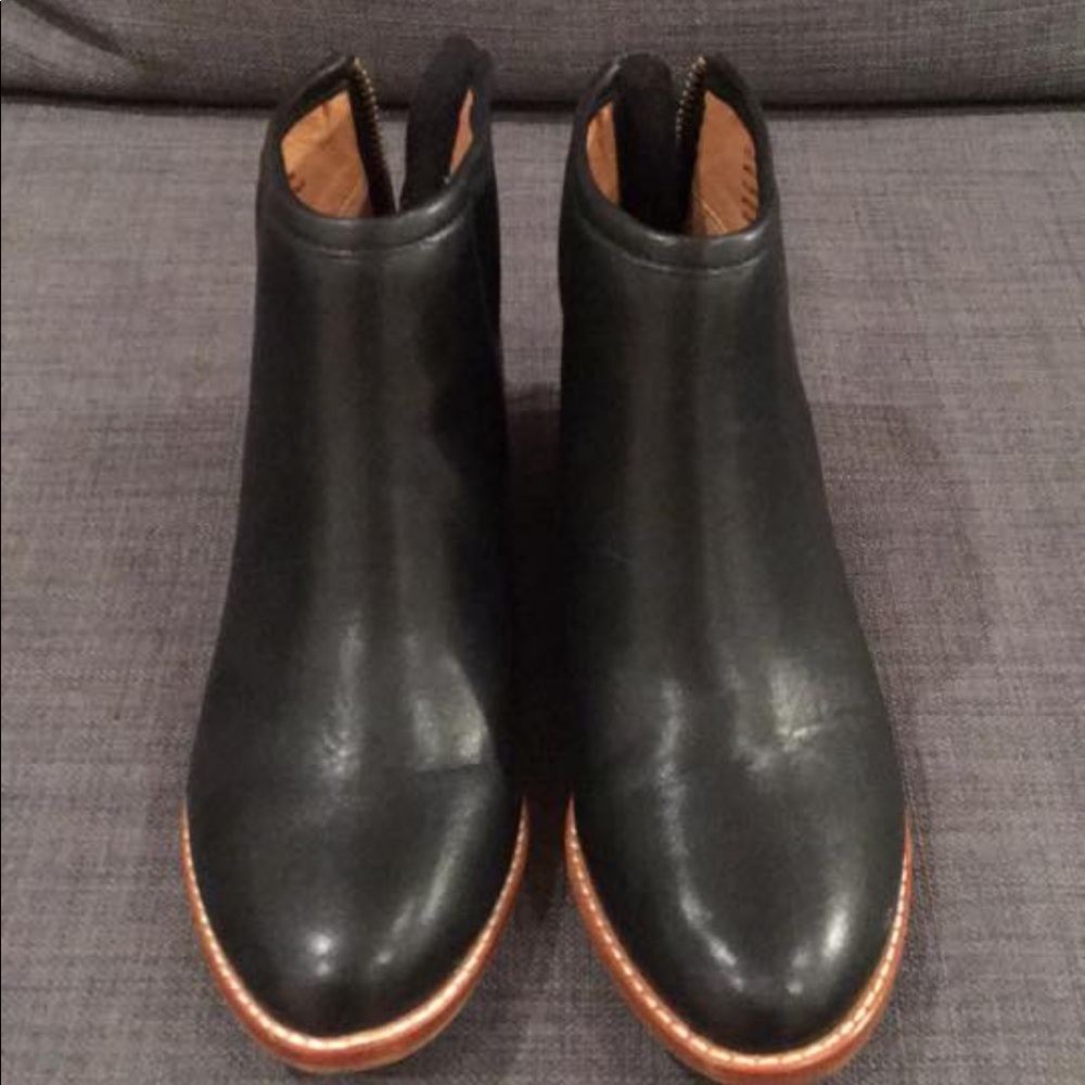 Urban outfitters ankle boots